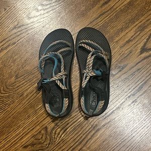 chacos rainbow print